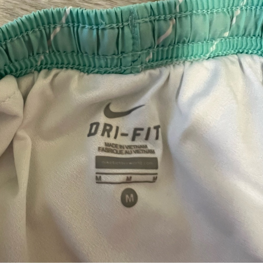 NIKE Dry Fit Aqua Orange Graphic Swoosh Lightweight Athletic M Shorts Workout - Picture 3 of 9